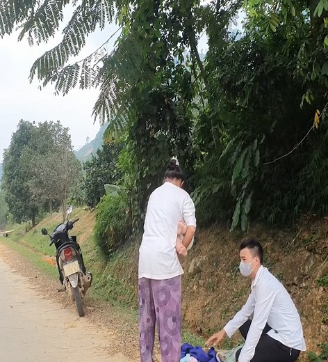 68K views · 821 reactions | Bad persons abandoned baby  #baby #PoorMother #pitybaby #poorlife | Chef Juka | Facebook