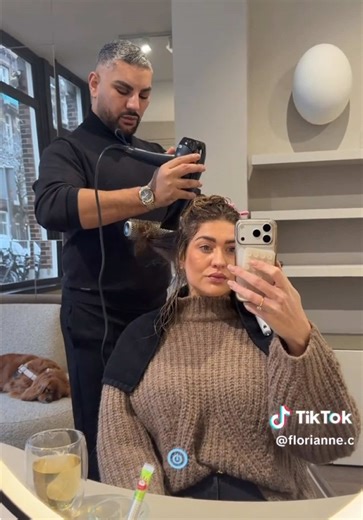 Professional Blowdry Techniques with Olaplex