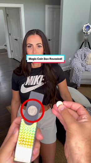 How Magicians Multiply Money REVEALED 😮 #illusion #money #magictrick #coin #trick #tutorial #magician #learn #magic #cointrick #howtomagic #shopicons #foryou