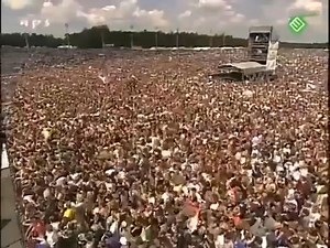 Anouk (born Anouk Teeuwe ; 8 April 1975) - '' Nobody's Wife '' | Clamih