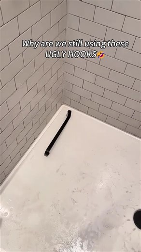 Tired of your hooks falling down? #hook #bathroom #bathroomorganizer #homeorganization #kitchen