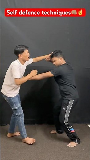 Self defence techniques(street fight)#shorts💯👊🏽✌️#roadfight#short