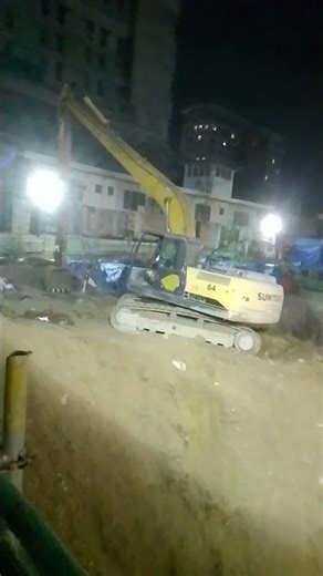 Long arm backhoe operation overtime mga idol #subscribe #buhayconstructionworker