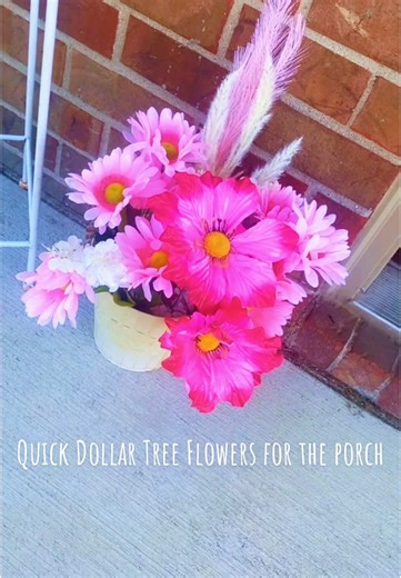 This weather has me wanting all the colors on the porch, so had to head to Dollar Tree to make these real quick! ☀️ #dollartree #diy #spring #porchdecor