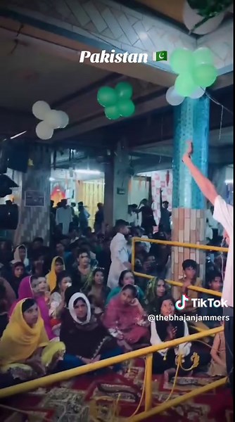 Chogada Song Live Performance at Hanuman Mandir