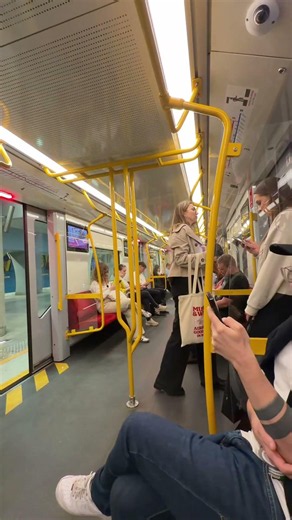 Public transport in Warsaw, Poland 🇵🇱