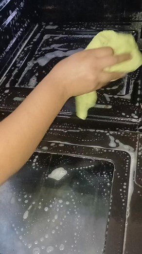 2.6M views · 24K reactions | Arranca la grasa del horno #tips #fblifestyle #consejos #reelsfb #aprende | Salud-tisp y limpieza con yulba | Facebook