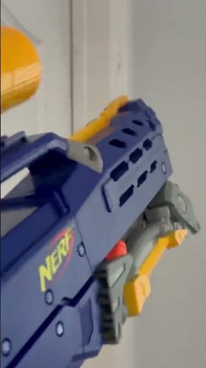 Nerf N-Strike Longshot CS-6 Tactical Reload.