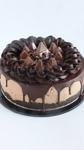 Toblerone Cheesecake. Recipe in comments ⬇ | Cupcake Savvy