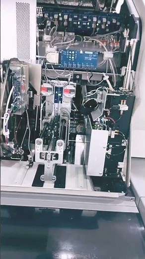 Beckman Coulter unicel Dxi600. immunology analyser