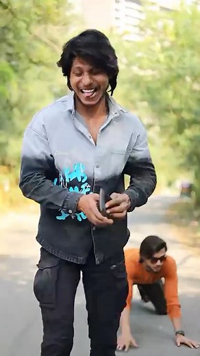 13K views · 72 reactions | Unlimited money hack ✅ Follow Abraz Khan on #Moj for more funny videos! #MojPeHiMojHai #Funny | Moj | Facebook