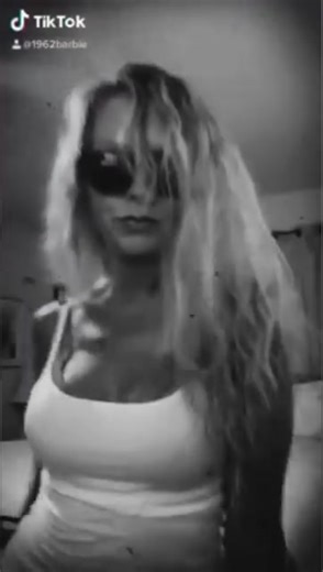 Vintage Barbie (@vintagebarbie1962)’s videos with Giddy Up - The Naughty Jukebox