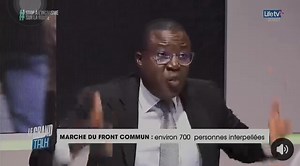 370K views · 10K reactions | Leurs enfants sont en Europe, aux États-Unis ou au Canada, pendant qu’ils demandent aux enfants des autres d’aller marcher. Réfléchis, mon frère ivoirien !  Ne te laisse pas manipuler. Pense par toi-même et agis avec sagesse. Que Dieu nous accorde la bonne compréhension. | Camso Dogodié Camara | Facebook