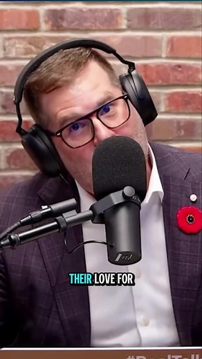 Mark Carney calls pipeline talk "so boring" in front of a Toronto audience, triggering most of Alberta. Supriya Dwivedi says there's a different (and positive) way to interpret the PM's comment. What do you make of it? 📺 FULL: rtrj.info/111025Supriya 🎧 FULL: https://rtrj.info/111025 #cdnpoli #RealTalkRJ | Ryan Jespersen