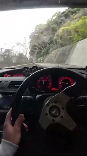 マツダスピードアクセラ 踏み込み トルクステア