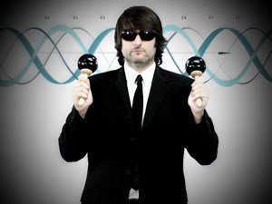 Shake ! - Bikini Machine - Sam Burkardt