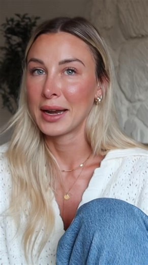 New vlog Q&A is up on my channel where I talk about difficulties of this year, dealing with grief, our wedding, babies, how we make money and afford to travel so much etc 🫶🏻 lïnk is on my profile 🥹 #vlog | Marta and Randy