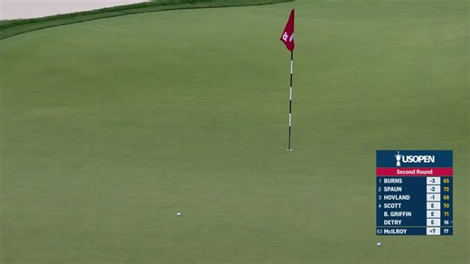 Rory McIlroy birdies closing hole to make the cut at the U.S. Open