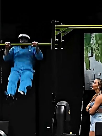 You can literally feel the strength through the screen 😮💣 #Anatoly #gymedit #gymtok #anatolyprank #weightlifting