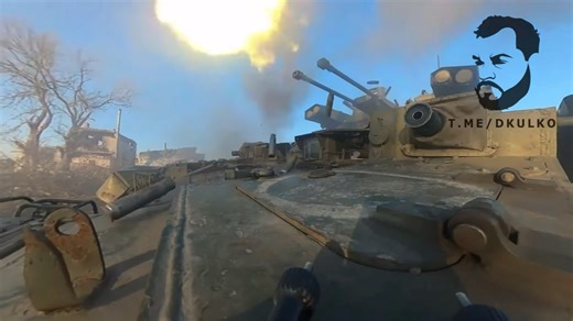 第一视角拍摄BMPT战斗画面，太猛了火力