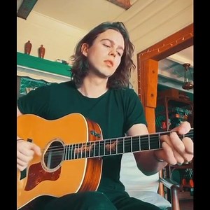 This is one of those life defining songs. I remember as a kid the fantastical journeys I went on whilst listening to Jimi Hendrix. His genius was and still is beyond comprehension. It’s an honour to have studied his work, messed up his lyrics, and stolen all his licks 😂🙌🏻👌🏻 Thanks Jimi | Willow Robinson