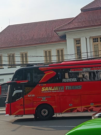 Bus Sanjaya Trans Berhenti Tiba-tiba: Momen Tak Terduga