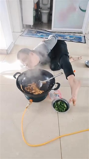 Daily cooking sessions of people with disabilites.#disability [7457512366880591126] #fyp #fory #foruyou #cooking #disabled | Kilponga12