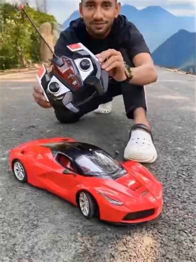 Big Remote Control Ferrari Car Features and Play Tips