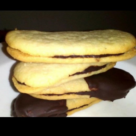 The Best Homemade Dark Chocolate Milano Cookies