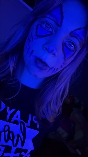 Day one of pre shower makeup what next!!! (Not cosplaying)