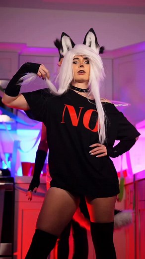 Did you see the Hazbin Hotel final??? Queen Bee is @strawbeariexx 💖 #cosplay #loonacosplay #queenbee #queenbeecosplay #helluvaboss #helluvabosscosplay #hazbinhotel #cosplaygirl #egirl #loona #wolfgirl | Athena.grimes