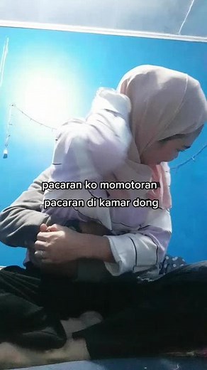 Pacaran di Kamar: Konten Bucin Bareng Ayang