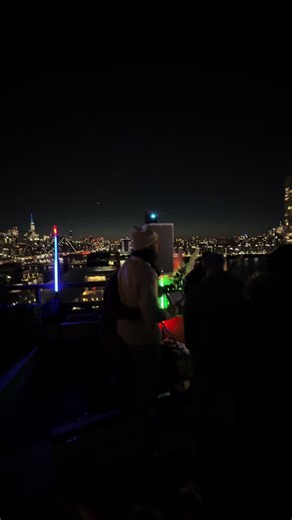 NYC Rooftop Dance Party with Electric Guitar Vibes
