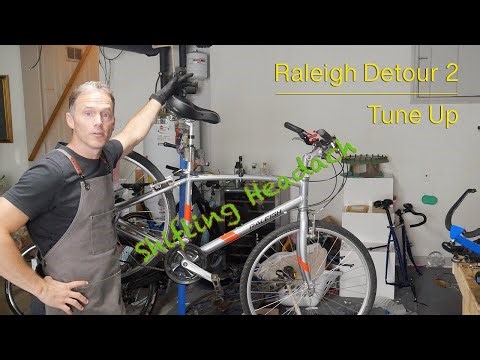 Fixing a Raleigh Detour 2’s shifting nightmare! ⚙️🚲 (hanger & shifter tuneup transformation)