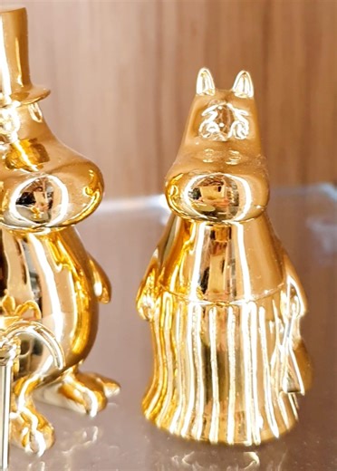 Life feels cozy & colourful at the Moomin Shops 🌸 Discover Moominmamma mugs and more on https://shop.moomin.com/ #moomin #mothersday | Moomin