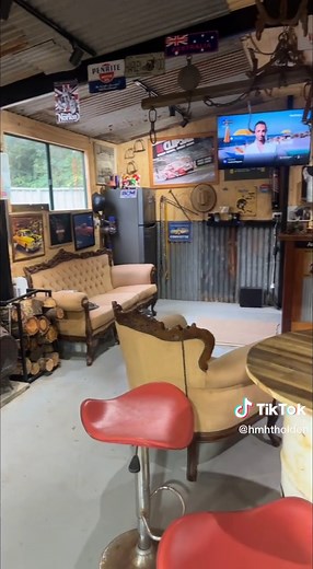 The bar has come a long way think its finshed 😂 #bar #countrytiktok #rusticbar #manshed #mancave