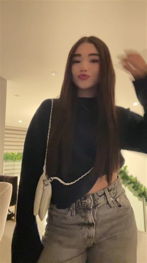 Videos de isa🧸 (@isareely) con “DIRHAMS - ELĘĘY🥷”