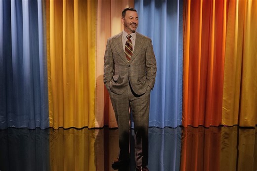 Jimmy Kimmel Launches ‘80s Week’ With Retro Set, Vintage Jokes and a Yacht-Rock Soundtrack - LateNighter