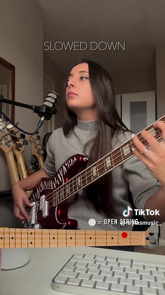 Learn Bass Guitar Tutorial: Levitating by Dua Lipa Pt 3