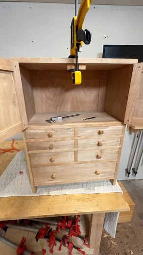 So this project is finally complete. The only thing left is to apply a shellac finish. It’s a chest for art supplies and art notebooks that I made for @samxmarshalllll I actually started it at the end of last year. And most of it was done after about six weeks. But then I set it aside for several months because I was focused on a writing project and I came back to it a few weeks ago. Probably the most intricate project I’ve done. Just a lot of different joinery. Lots of little errors and goofs e