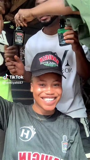 @Havigin bitters (@havigin.bitters)’s videos with original sound - @Havigin bitters