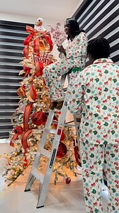 39K views · 564 reactions | Let me show ya’ll how easy it is to create these tree toppers 殺 | BEAM SQUAD | Facebook