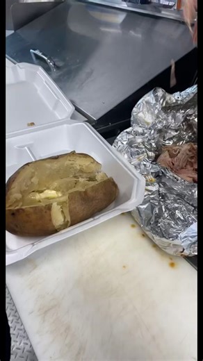 Loaded potato on the food truck today. #fyp #TurboTaxAlphorn #CloroxMistChallenge #SchickAsks