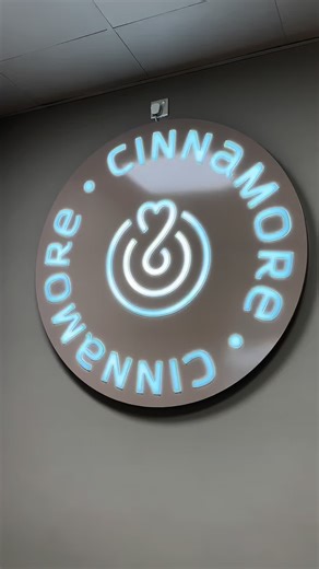 When a space needs to feel as good as it looks, illuminated signage changes everything ✨ For Cardiff Bay’s newest bakery, @Cinnamore, we crafted bespoke illuminated interior signage that brings warmth, depth, and instant brand impact. It’s not about lighting a wall; it’s about creating atmosphere and elevating the experience from the second customers step inside. At Hardy Signs, we design and build interior signage that earns its place by strengthening your brand visually and commercially. 👉 Pl