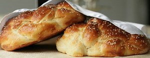 What Are the Guidelines Of Separating the Dough For Challah Baking? - Kosher.com