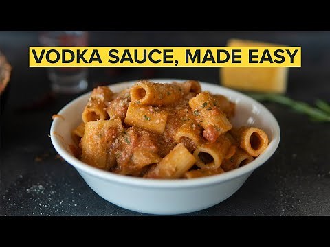 how to make the EASIEST PASTA WITH VODKA SAUCE at home