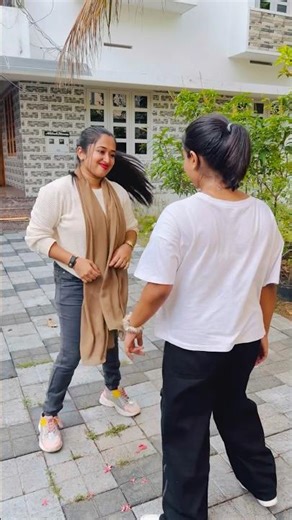 Pavizhamalli dance challenge 💃✨ #shanumubi #shanulichu #malutty #dancechallenge