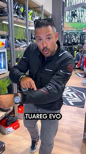 Όσο και αν υποφέρεις το καλοκαιρινό μπουφάν μοτοσυκλέτας, μπορεί να σε σώσει! Moto Market Shop #nordcode #mpoufan #mpoufanmixanis #moto #motoaccessories #tiktokmademebuyit #tiktokmakemebuyit #foryou #fyp #fypシ #motoandbiketvgr #motoandbiketv | Moto & Bike TV