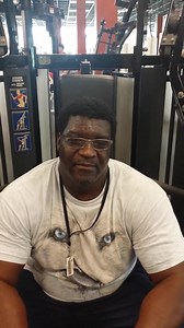 Leonard Ray Brown, who had the longest career as a lineman in the NFL and currently is one of the Lineman coaches for the Carolina Panthers, shows the benefits of using the Golden Bite MouthGuard. www.goldenbitemouthguard.com | Goldenbite