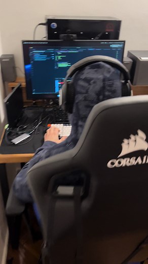 Lo que tiene un programador en su escritorio